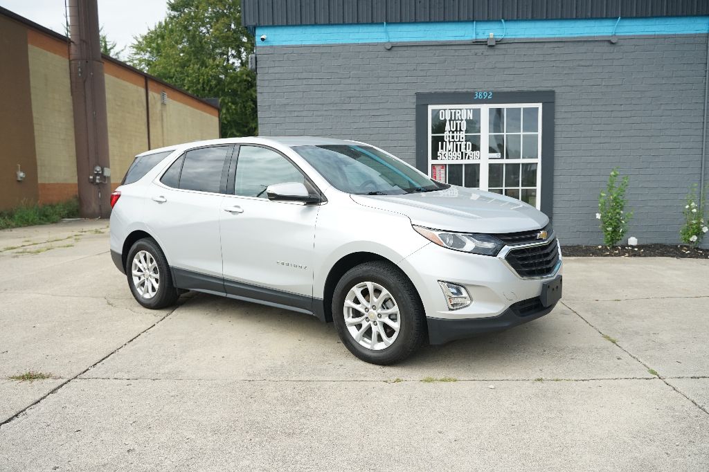 2019 Chevrolet Equinox LT's photo