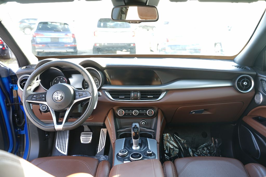 2018 Alfa Romeo Stelvio Ti Sport - Photo 15