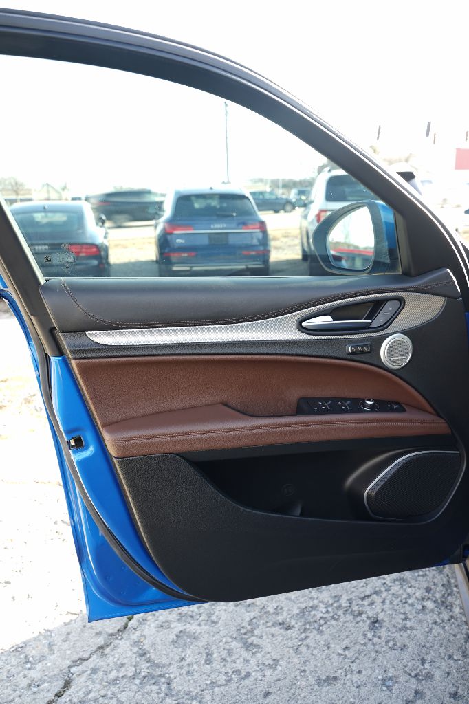 2018 Alfa Romeo Stelvio Ti Sport - Photo 12