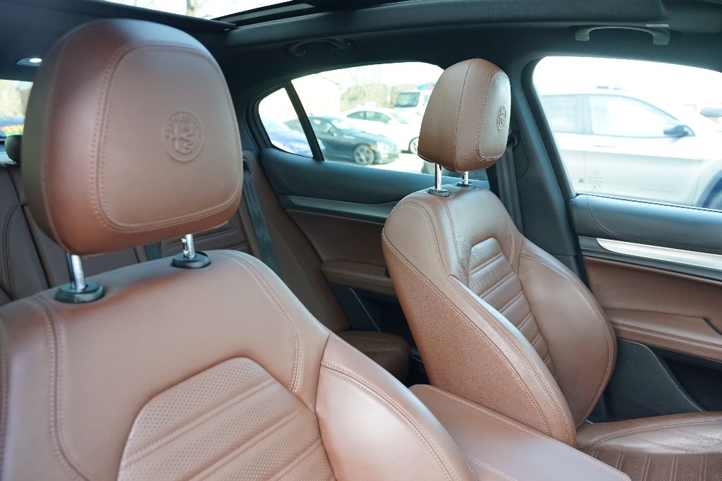 2018 Alfa Romeo Stelvio Ti Sport - Photo 22