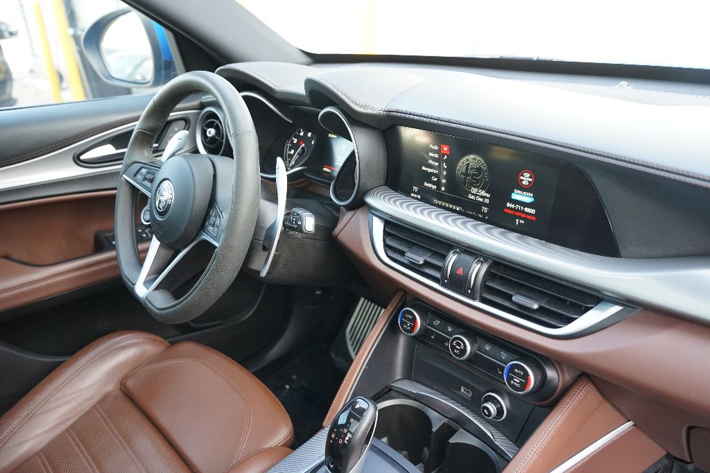2018 Alfa Romeo Stelvio Ti Sport - Photo 20