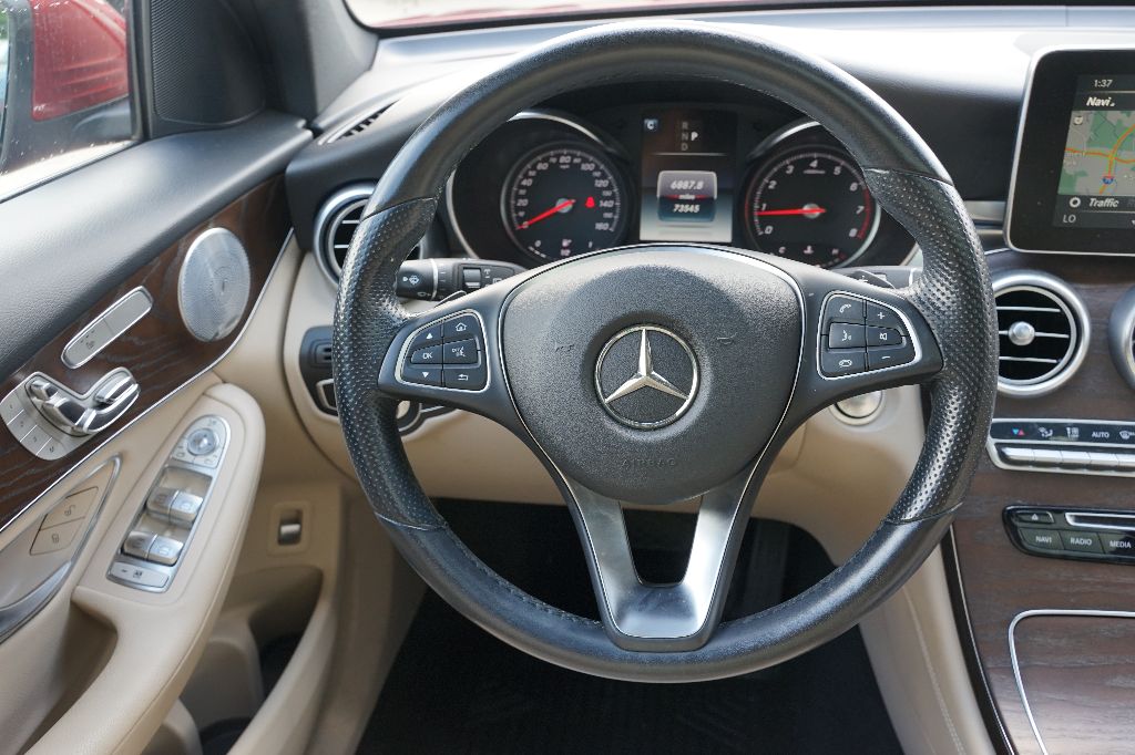 2018 Mercedes-Benz GLC GLC300 - Photo 11