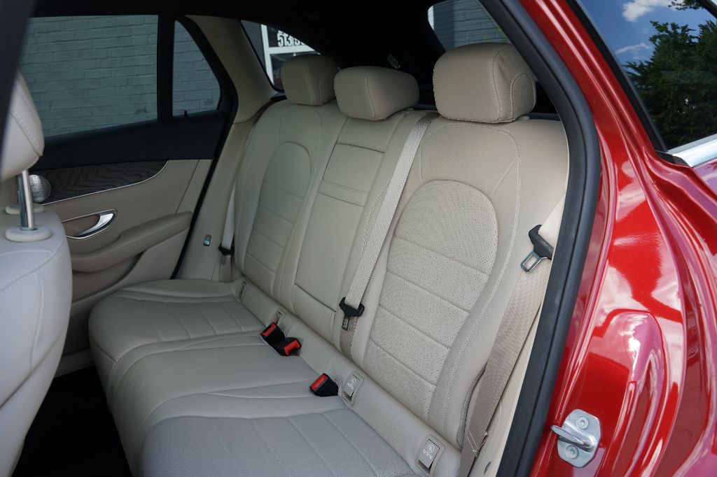 2018 Mercedes-Benz GLC GLC300 - Photo 14