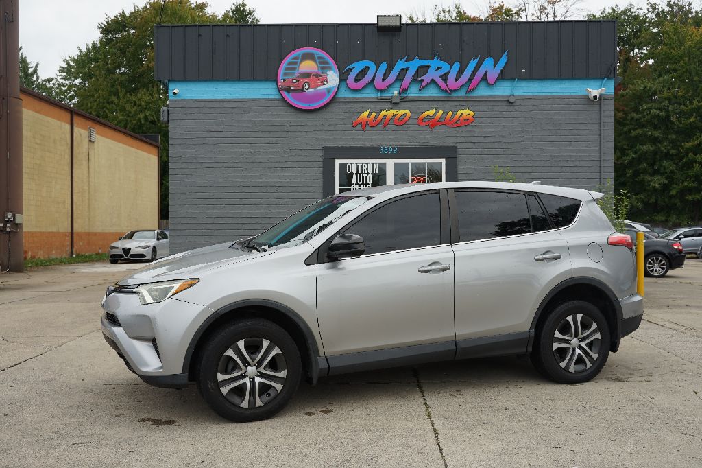 2018 Toyota RAV4 LE